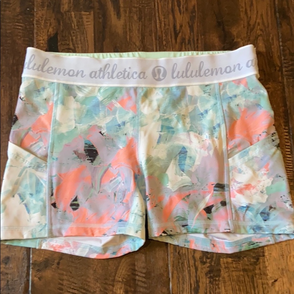 Lululemon shorts